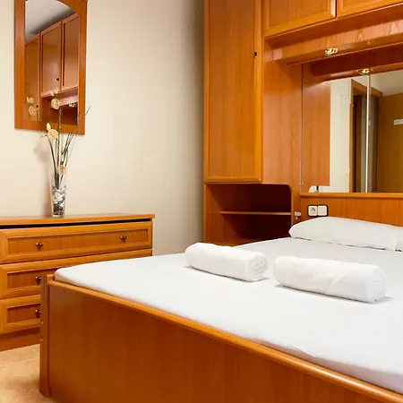 Apartment Mar Bella 3000