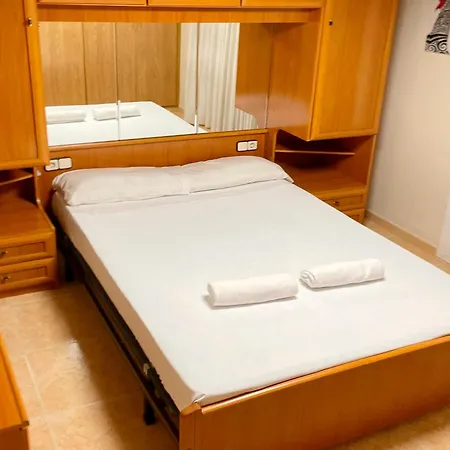Mar Bella 3000 Apartment